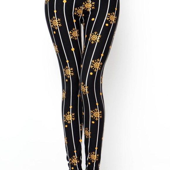 Holiday Black & Gold Snowflakes Leggings - Picture 3 of 4
